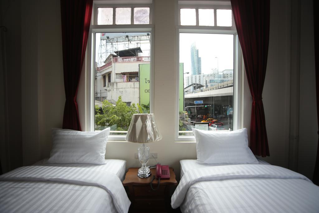 The Myth - Sud Sathorn Bed & Breakfast Bangkok Room photo